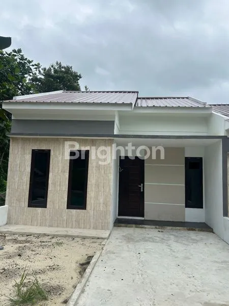 image RUMAH MINIMALIS 2KT DEKAT BANDARA SEPINGGAN, LT 103M² SIAP HUNI (1)
