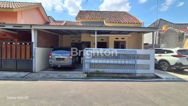 RUMAH MINIMALIS DI PERUMAHAN CLUSTER BAKI, 12 MENIT DARI THE PARK MALL & PAKUWON MALL SOLO BARU