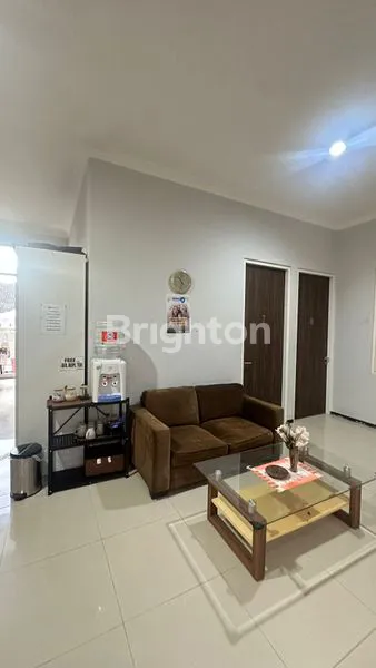 image GUESTHOUSE HOMESTAY KOS EXCLUSIVE MASIH AKTIF JALAN PAKIS SURABAYA (3)