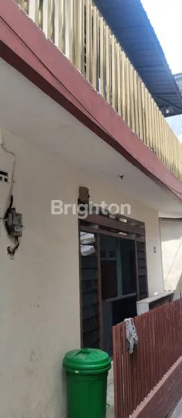 image RUMAH KOST 10 KT FURNISHED 2 LANTAI DEKAT KAMPUS  NEGERI UM MALANG (2)