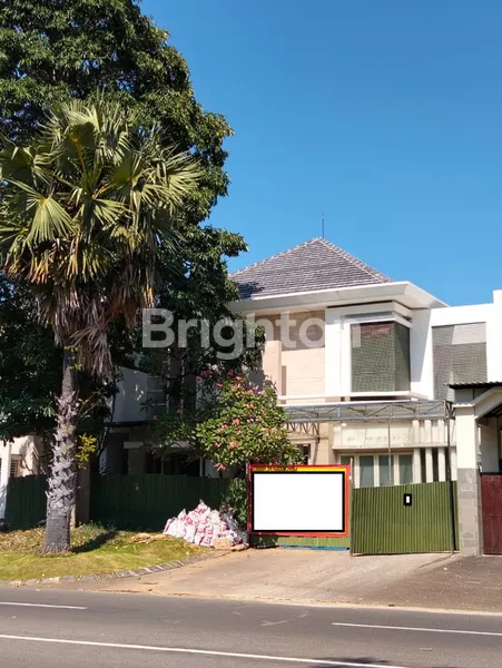 image RUMAH MEWAH MURAH 2 LANTAI FULL FURNISH PAKUWON CITY LAGUNA PALM BEACH (1)