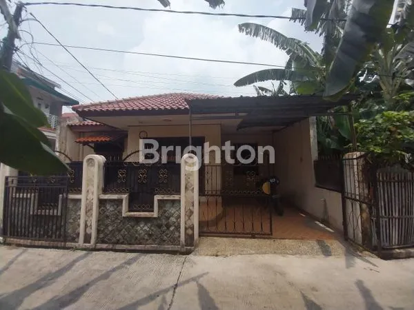 RUMAH KALVLING PGRI DEKAT HARAPAN INDAH