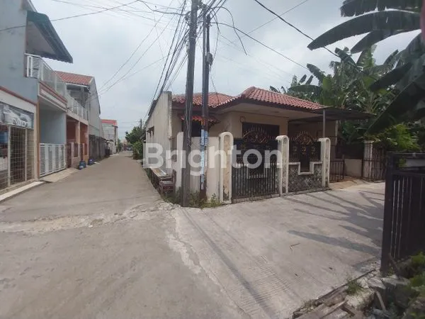 image RUMAH KALVLING PGRI DEKAT HARAPAN INDAH (4)