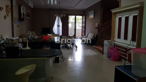 image RUMAH DIJUAL DI TAMAN SURYA (3)
