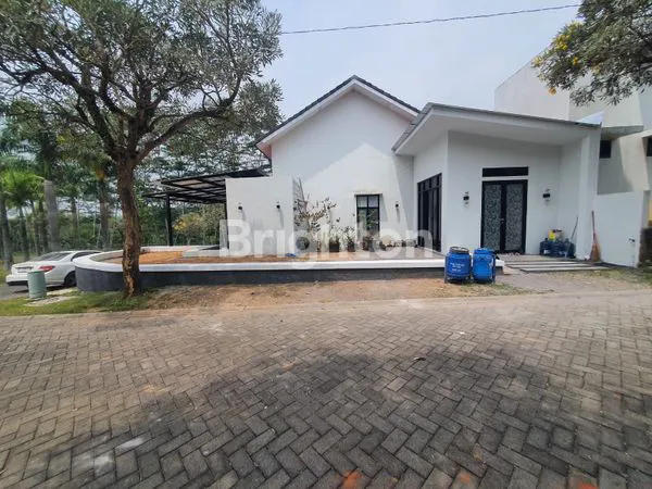 image RUMAH HOOK ASRI 2KT DI BSB VILLAGE AURORA GARDEN, MIJEN (3)