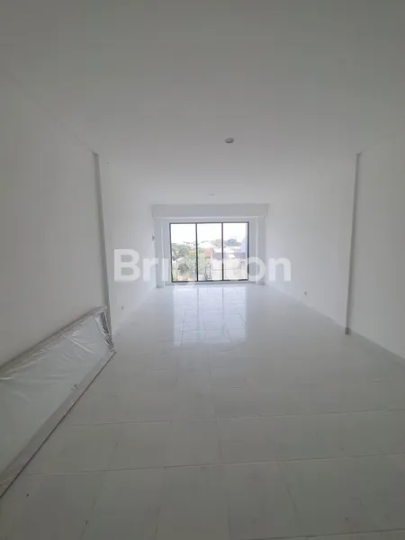 image HOT TINGGAL 1 UNIT RUKO CENGKARENG, JAKARTA BARAT, ROW JALAN 8 METER (1)