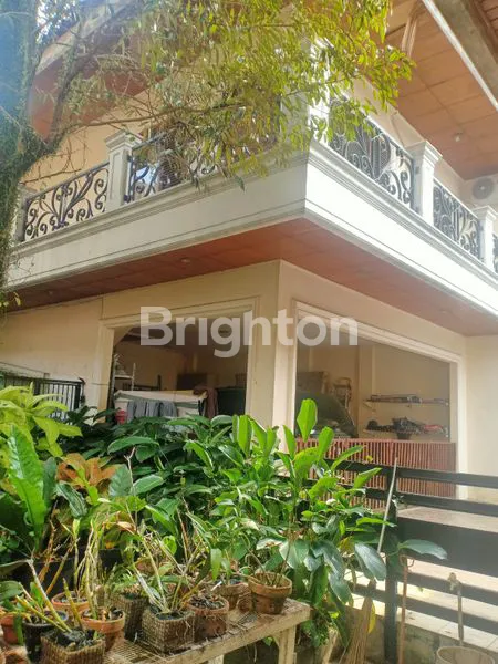 image RUMAH + TANAH LUAS 700M² DENGAN GAZEBO & GARASI 2 LANTAI DI CIMANGGIS DEPOK (1)