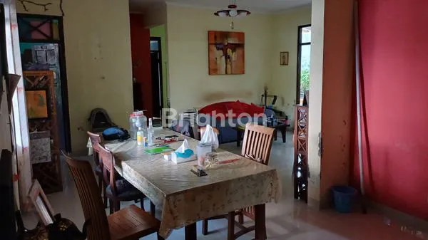 image RUMAH STRATEGIS DALAM PERUMAHAN, DEKAT KAMPUS UII ATAS JAKAL KM 13 JOGJA  (6)