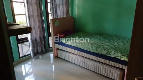 image RUMAH STRATEGIS DALAM PERUMAHAN, DEKAT KAMPUS UII ATAS JAKAL KM 13 JOGJA  (5)