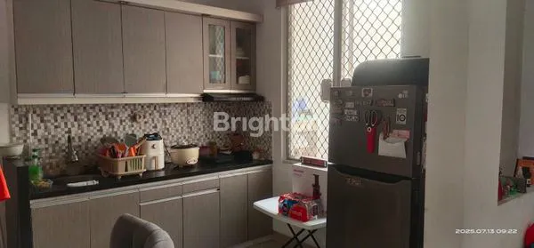 image RUMAH MEWAH 2 LANTAI SEMI-FURNISHED DEKAT MRT LEBAK BULUS (4)