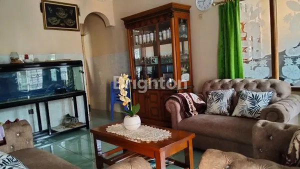image RUMAH 2 LANTAI ASRI SEMI-FURNISHED DI KELAPA DUA, DEPOK (4)