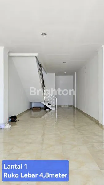 RUKO 3 LANTAI DI REMPOA