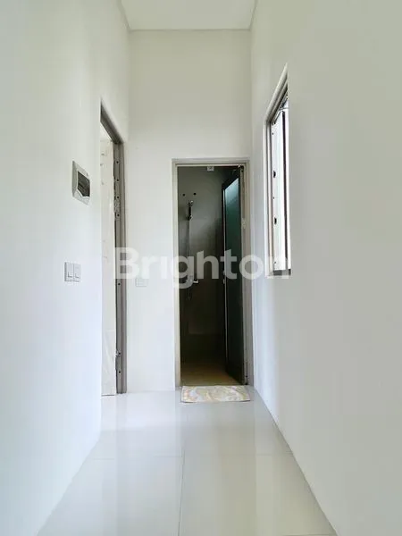 image GREENLAND MENGANTI GRESIK, BARU 2LANTAI (5)