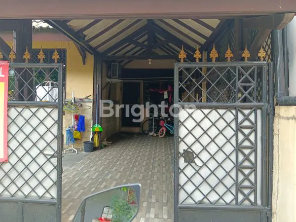 image RUMAH HOOK ASRI DAN STRATEGIS (2)