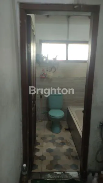 image DISEWAKAN RUMAH PINGGIR JALAN PROTOKOL LOKASI STRATEGIS (2)