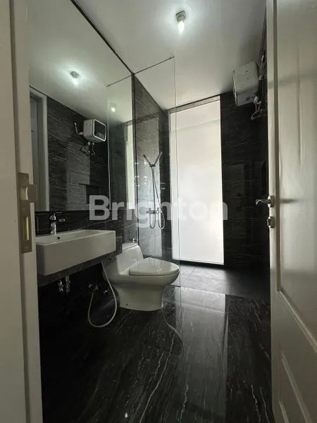 image   RUMAH BARU GRESS & FULL FURNISH, GRAND PAKUWON, TANDES, SURABAYA BARAT (8)