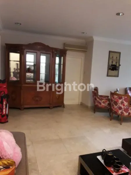 image RUMAH SIAP HUNI 2 LANTAI 3+1 KT LEGENDA WISATA CIBUBUR (2)