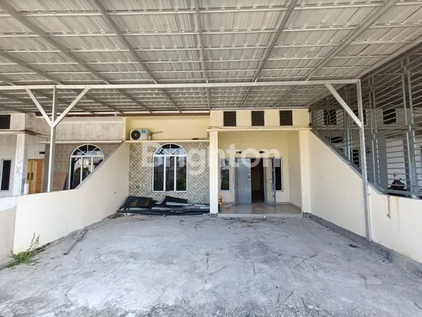 image RUMAH CLUSTER 3 KAMAR AREA RIAU UJUNG, PEKANBARU (1)