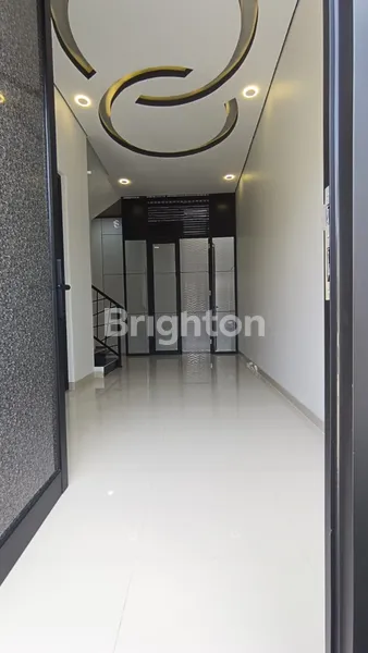 image MURAH RUMAH BARU BAGUS 2 LANTAI DI LEBAK SELANGKAH DARI RAYA KENJERAN HARGA 1,1M (2)