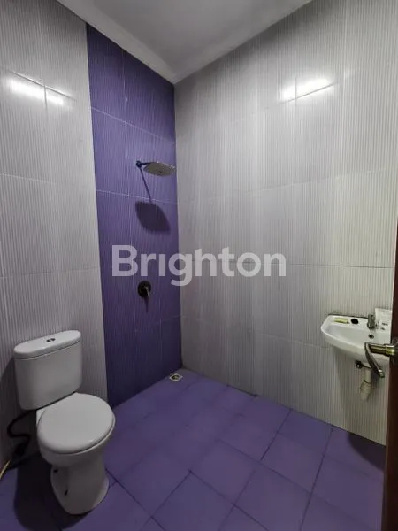 image RUMAH CAKEP 2 LANTAI  DENGAN DESAIN MINIMALIS  (4)