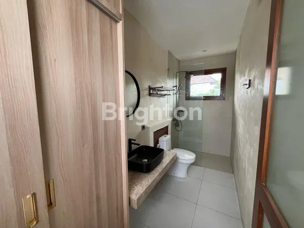 image RUMAH SEMI VILLA FULLY FURNISHED LOKASI STRATEGIES (6)
