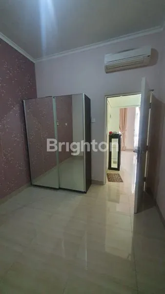 image RUMAH ROYAL PALM TAMAN SURYA 5 FULL FURNISHED DEKAT PASAR LARIS SEKOLAH MENTARI , CITRA 3 (6)