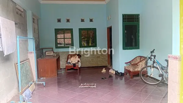 image RUMAH SIAP HUNI,2 RUKO DAN 5 KAMAR KOST BSB MIJEN SEMARANG BARAT (7)