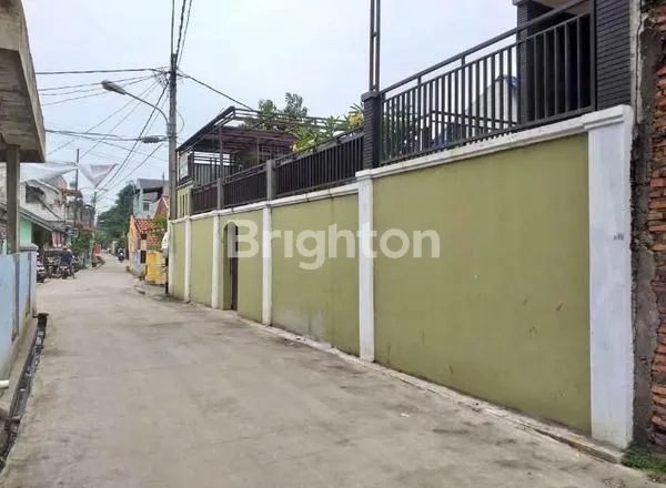 RUMAH BESAR DIJUAL DEKAT BANDARA HALIM PERDANAKUSUMA