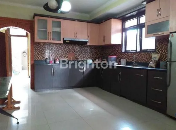 image RUMAH BESAR DIJUAL DEKAT BANDARA HALIM PERDANAKUSUMA (3)
