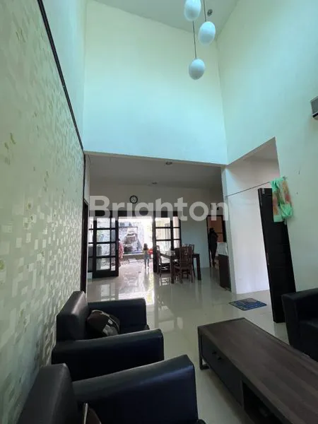 image RUMAH DISEWAKAN DI GENTAN HOT LISTING (5)