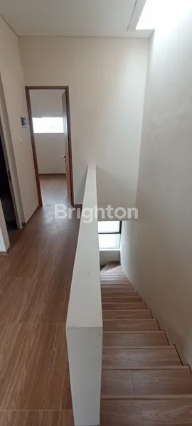 image RUMAH BARU LOKASI ASRI PONDOK CABE (3)