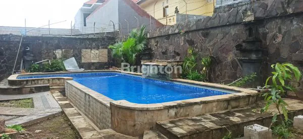 image DISEWAKAN RUMAH MEWAH DI AREA ELIT DENPASAR SELATAN (6)