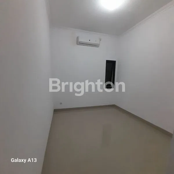 image RUMAH DI GRAHA MUTIARA JATI MULYA BEKASI (6)