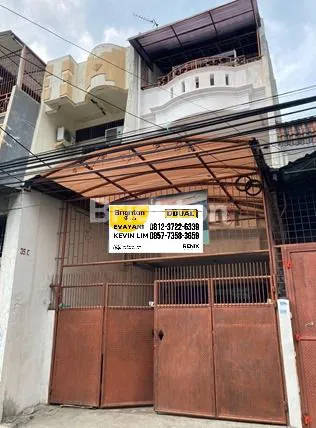 image RUKO EMPAT LANTAI AREA JELAMBAR (1)