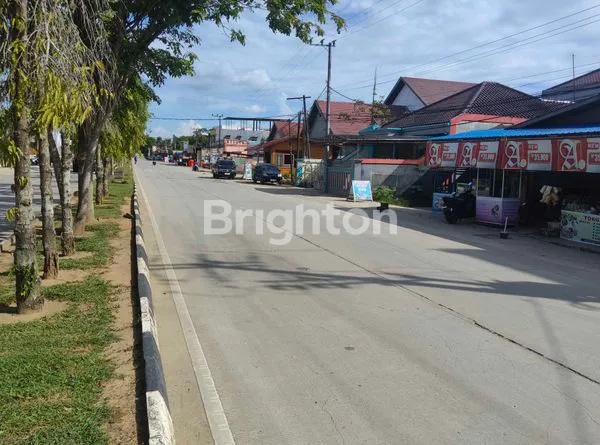 image RUKO 6 PINTU 3 LANTAI JALAN PESUT TENGGARONG (7)