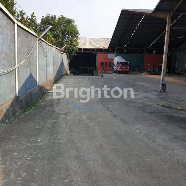 image GUDANG UNTUK INDUSTRI SIAP PAKAI FASILITAS LENGKAP DI GUNUNG PUTRI, KAB. BOGOR (3)