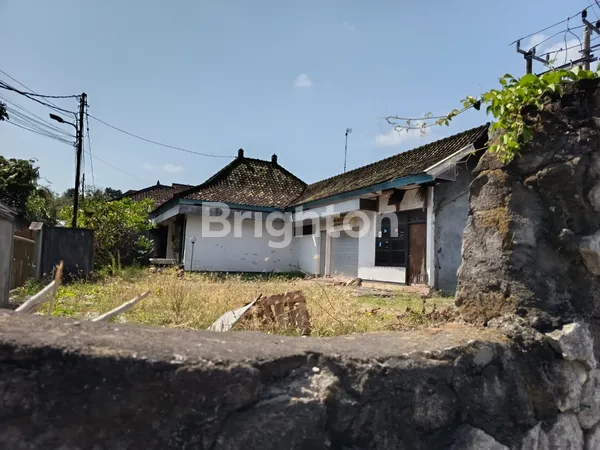 image RUMAH DI TAMAN GIRI (1)