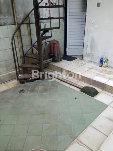 image RUMAH DI RAWALUMBU (8)