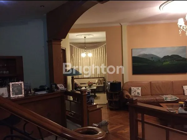 image RUMAH LUX CIPAKU INDAH (3)