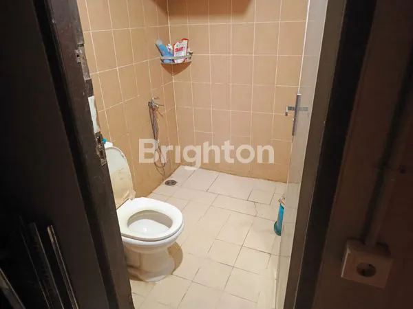 image HUNIAN NYAMAN,DENGAN SENTUHAN DESAIN INTERIOR KAYU DI JUAL CEPAT (6)