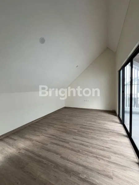 image RUMAH SIAP HUNI CLUSTER LEONORA GADING SERPONG (6)