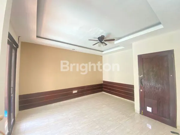 image VILLA 3 KAMAR TIDUR SEMI FURNISH DI PENGIYASAN SANUR (4)