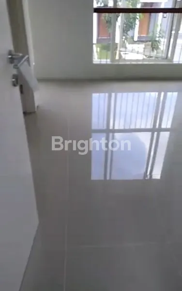 image SEWA KONTRAK RUMAH 2 LANTAI (3)