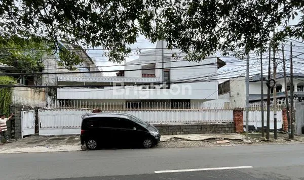 image RUMAH DI DHARMAWANGSA (1)