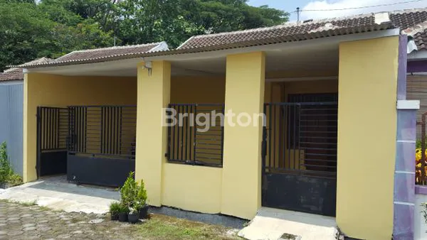 image DI JUAL RUMAH 1 LT GRIYA CENDANA SOLO (2)
