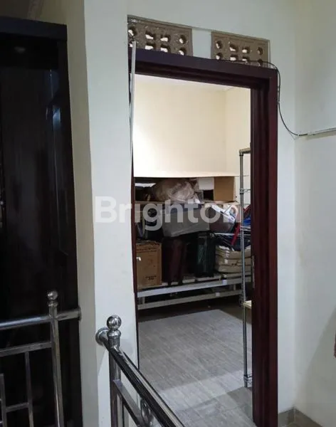 image RUMAH 3 LANTAI SANGAT STRATEGIS DI PAMULANG TANGERANG SELATAN (6)