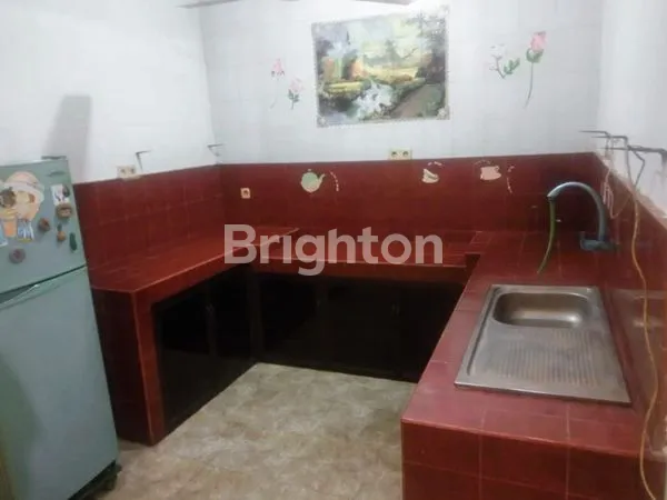 image DI JUAL RUMAH MEWAH 2 LANTAI DI SAWOJAJAR MALANG - 5 KT, 3 KM, 212 M2, WATER HEATER TENAGA SURYA2750000 (5)