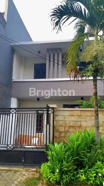 image JUAL RUMAH 2 LANTAI FULL FURNISH BABATAN PRATAMA WIYUNG SURABAYA BARAT (1)