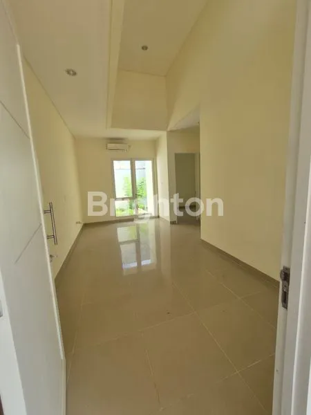 image RUMAH ORCHARD PARK. CLUSTER CARICA. SIAP HUNI.  BARU RENOVASI. BATAM CENTER (7)