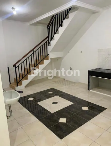 image RUMAH 2L LT SUDAH RENOV DI UBUD LIPPO KARAWACI TANGERANG  (3)